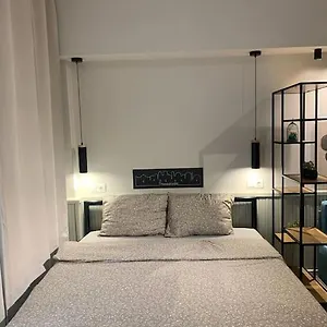 E2g Urban With Balcony Daire Selanik